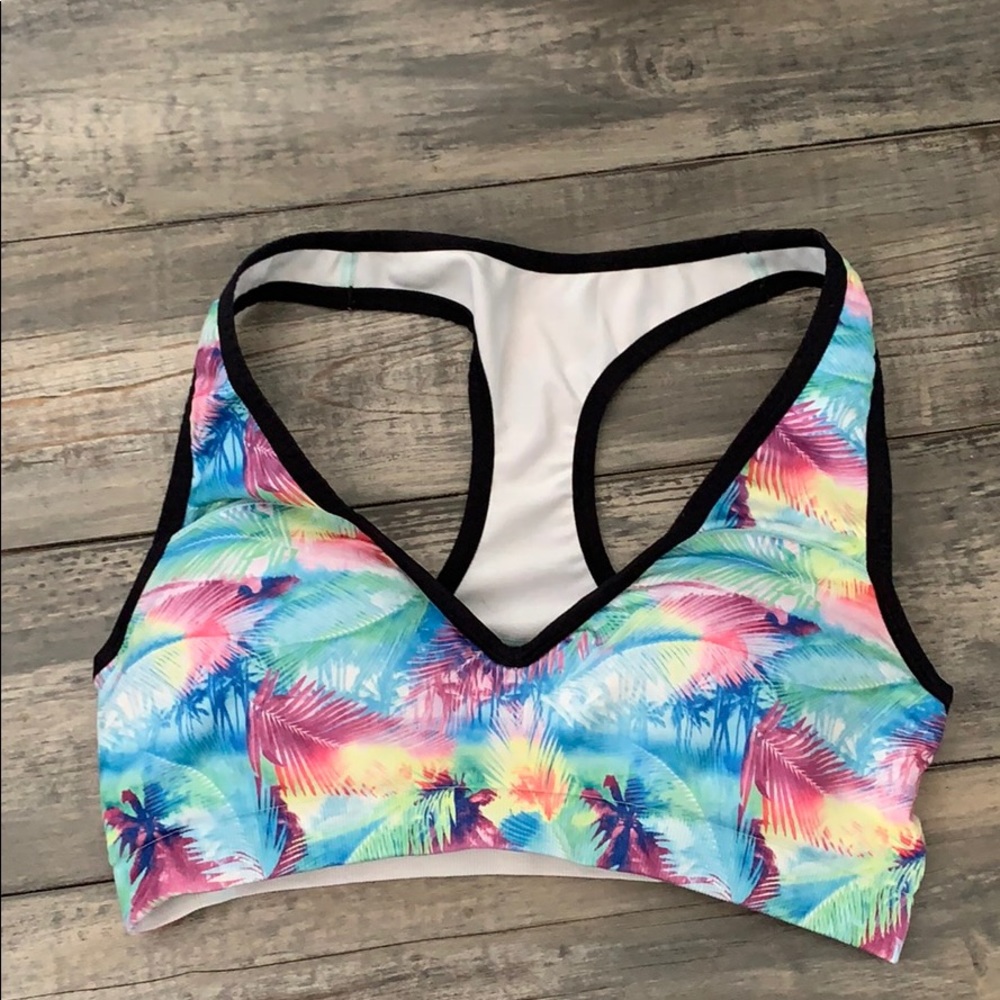 Victoria’s Secret Pink sports bra Medium